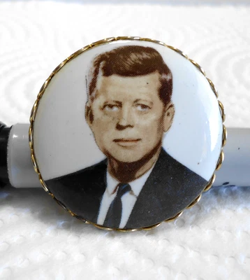 Vintage Ceramic & Metal President Picture Button JOHN F. KENNEDY  1 3/8" - Image 1 of 4
