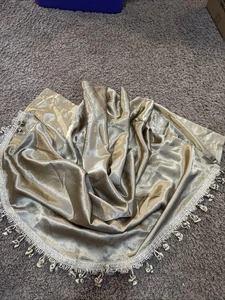 2 Stück JC Penney CHRIS MADDEN Gold Wasserfall Volant - Bild 1 von 8