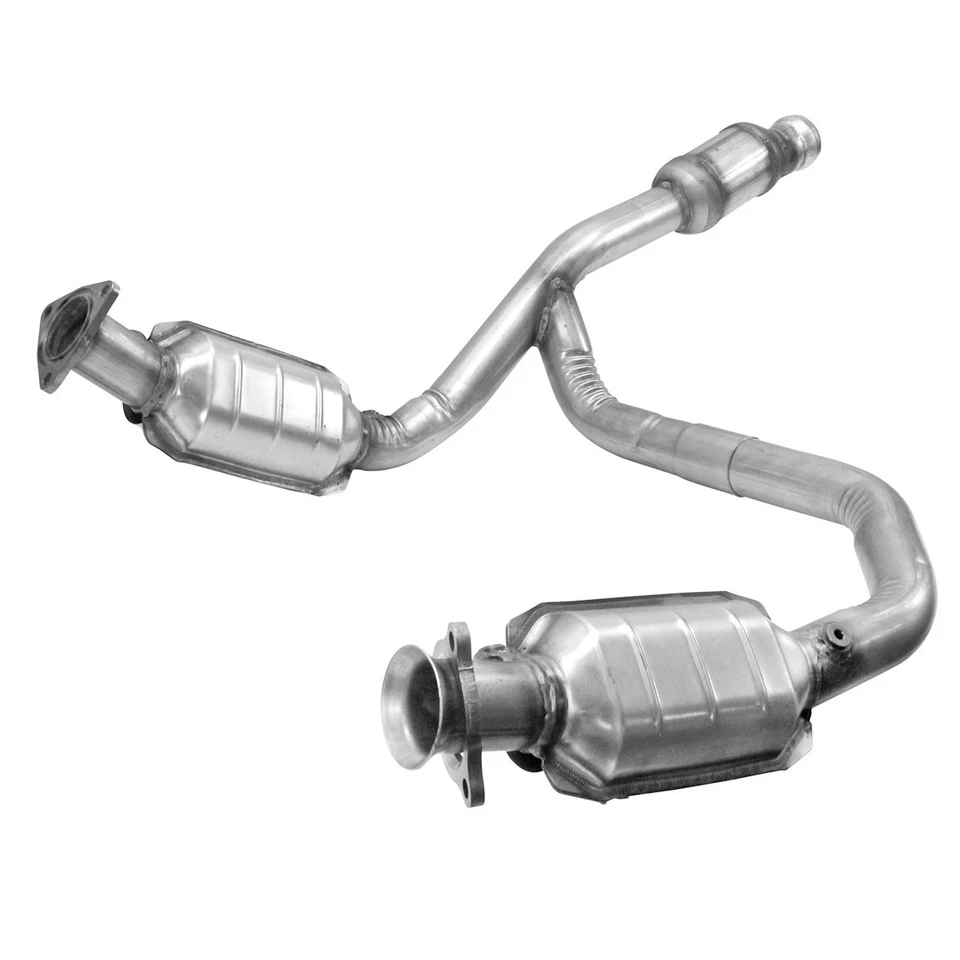 645159 AP Exhaust Catalytic Converter Front Driver or Passenger Side for Chevy Foto 1 de 4