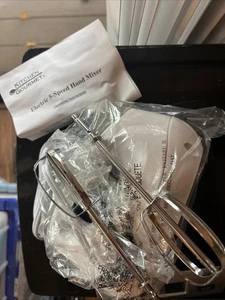 Kitchen Gourmet Electric 5-Speed Hand Mixer New - Picture 1 of 2