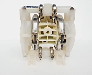 WILDEN P1 Diaphragm Pump 1/2" Plastic AODD pump - Picture 1 of 9