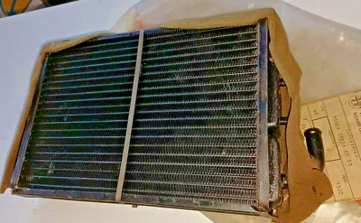 60725387 116085722600 IPRA RADIATORE per ALFA Romeo Alfetta Gt Gtv GTV6-RADIATOR - Immagine 1 di 4