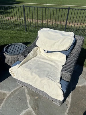 Funda de cojín para sillón Pottery Barn Huntington con brazo inclinado solamente - "Natural" Foto 1 de 4