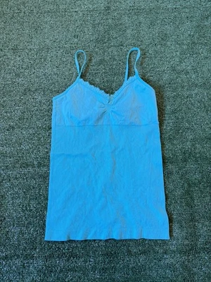 Camiseta sin mangas No Boundaries para mujer años 2000 Y2K encaje ribete cami S/M azul elástico Foto 1 de 4