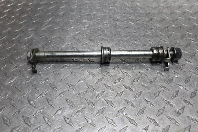 Eje trasero OEM HONDA CB300F CBR250R CBR300R LLANTA TRASERA EJE PERNO PIVOTANTE Foto 1 de 4