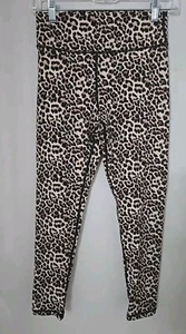 Zyia Leggings Größe 6-8 schwarz Cropped Capri Leopard Scrunch Po Animal Print - Bild 1 von 4