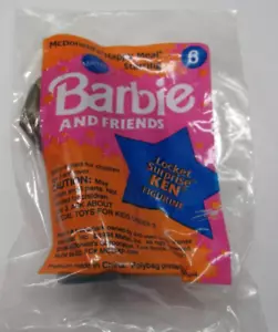 1994 McDonald's Happy Meal Giocattolo BARBIE Medaglione Sorpresa Ken #6 - Nuovo in Confezione - Foto 1 di 2