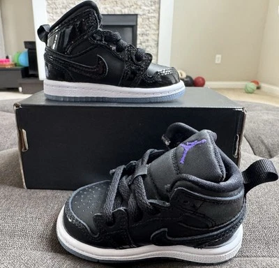 Jordan 1 средний SE (TD) размер 4C черный/темный Concord белый DV1338-004 пространства джем новый - Изображение 1 из 4