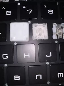 MSI Stealth GS65 | GS65VR | MS-16Q2 | SINGLE REPLACEMENT KEYBOARD KEYCAPS KEYS - Picture 1 of 4