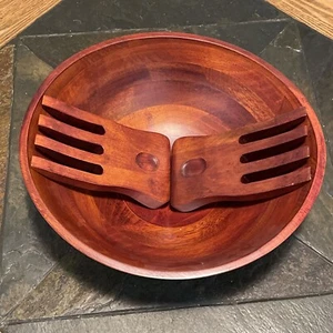 Lipper International Cherry Matte Salad Serving Bowl & Hands Wavy Rim 13" - Picture 1 of 12