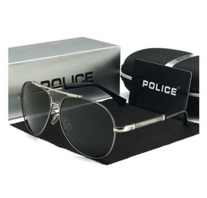 POLICE marca oficial de \