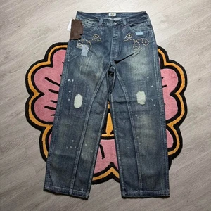 Jeans denim vintage Y2K denim antico riparato borchie ricamate vestibilità ampia 36x32 - Foto 1 di 8