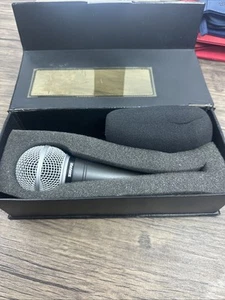 Shure SM48 Cardioid Dynamisches Gesangsmikrofon - Bild 1 von 6