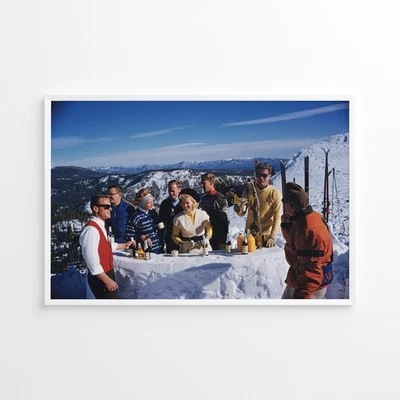Póster Slim Aarons | Impresión fotográfica vintage de esquí Apres | Calidad de museo Foto 1 de 3