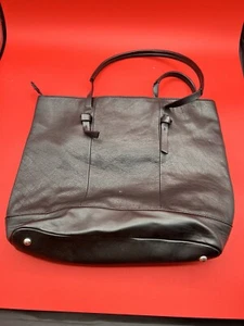TIGNANELLO BLACK PEBBLED LEATHER SHOULDER HANDBAG - Picture 1 of 7