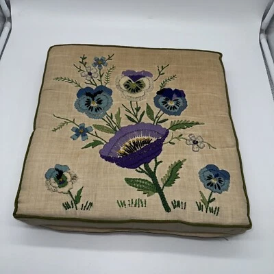 Almohada Cojín Cuadrada Floral Crewel Bordada DE COLECCIÓN 13 X 13 Foto 1 de 4