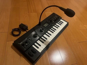 KORG microKORG XL+ 37-Key Analog Synthesizer TOP mit manuellem Mikrofonadapter - Bild 1 von 6