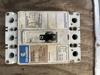  Challenger Breaker CAT CF3030L ESTILO 6626C09626 Foto 1 de 3