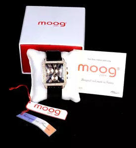 MOOG Paris M4427 schwarzes Band Swarovski Kristall Lünette DAMEN Leder ARMBANDUHR - Bild 1 von 9