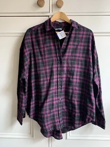 Nagelneues Adaptionsshirt - Bild 1 von 4