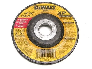 DeWALT 4-1/2" x 1/4" x 7/8" XP METAL / STAINLESS GRINDING WHEEL, DW8808 - Picture 1 of 2