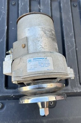 Motorola Original Alternator For 75-79 Volkswagen Beetle Super Beetle - Image 1 of 2
