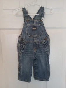 Osh Kosh B'gosh Bib Pants Boy Size 6 mos Denim Blue Adorable! With Snaps - Picture 1 of 12