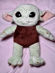 Build-A-Bear Workshop Star Wars The Mandalorian Grogu Plush Toy 14" - Picture 1 of 8