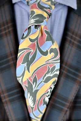 Gravata Lord R Colton Masterworks - Gravata de seda floral trípoli cinza e amarela - Nova - Imagem 1 de 4