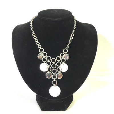 Collar Babero Lia Sophia Tono Plata Metal Madreperla Disco Eslabón Círculo 18" Foto 1 de 4