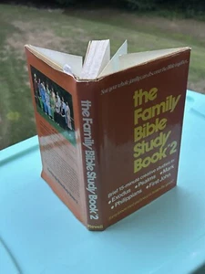 THE FAMILY BIBLE STUDY BOOK 2 - By Betsey Scanlan - Hardcover DJ *VTG And Rare* - Picture 1 of 20