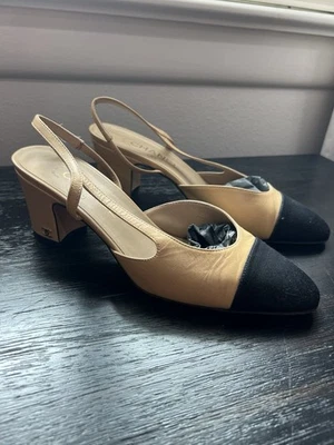Chanel Beige y Negro Puntera Cordón Tacón Bloque Talla 38.5 Auténtico Foto 1 de 4