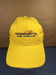 Red Sail Sports Grand Cayman BWI gelb Strapback Ahead Dad Mütze - Bild 1 von 8