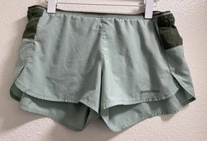 Patagonia Strider Pro Shorts 3" Zipper Lined Pocket Green Women's Medium - Picture 1 of 11