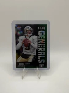 2024 Topps Finest Football Field Generals Drew Brees Green Refractor 55/75 - Picture 1 of 2