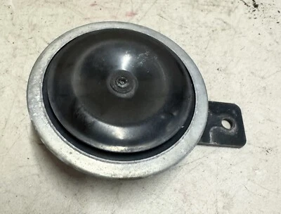 82 '81 80 79 CB650 CUSTOM HORN 1981 HONDA - O.E.M. Foto 1 de 4