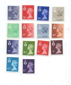 Regno Unito Irlanda del Nord lotto di 14 teste di macchina MNH come nuove mai incernierate - Foto 1 di 1