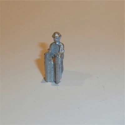 Matchbox Lesney King Size K  8 c Traxcavator Driver Moko Caterpillar - Image 1 of 4