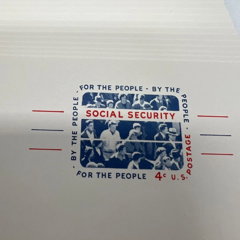 Lot of 24 US 4 Cent Postal Cards Postcards Unused 1964 Social Security - Image 1 of 3