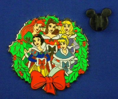 Christmas Princess Wreath Snow White Ariel Belle Aurora Cinderella Pin # 26810 - Image 1 of 2