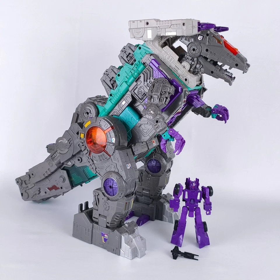 Transformers Trypticon e Full-Tilt Complete Titans Return Titan Class Foto 1 de 4