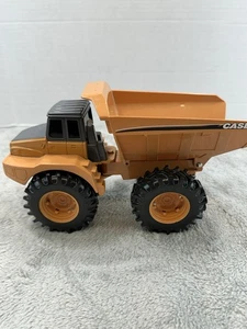 ERTL Case Dump Truck 119 6 SR00 - Picture 1 of 7
