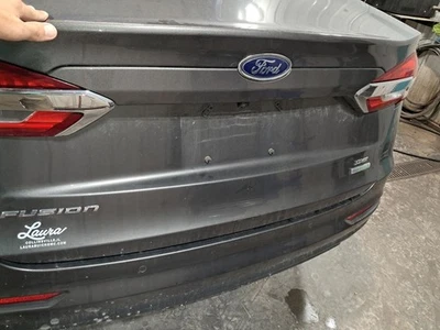 2020 Ford Fusion Trunk Lid Used 4DR SED GRY Local Pick Up Only Foto 1 de 4