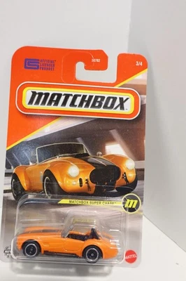 Matchbox Super Chase 1965 Shelby Cobra 427 2025 con protector Foto 1 de 3
