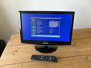 Samsung SyncMaster 933HD 19" HD TV Plus Small Black Television With Remote - Picture 1 of 17