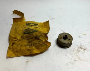 1955-1958 Plymouth Dodge Chrysler Desoto Power Steering Gear Valve 1673600 NOS - Picture 1 of 4