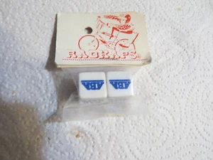 TAPAS DE RUEDA ABA BLANCAS NUEVAS 80 S BMX FREESTYLE STEVE VELTMAN'S TAPAS DE VÁLVULAS CUBIERTAS - Imagen 1 de 5
