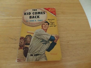 The Kid Comes Back,1963(VINTAGE Paperback/John Tunis) - Picture 1 of 8