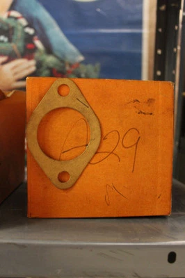 Junta de salida de agua NOS A29 - Chrys 6 cil. Valiant - Dardo - Lancer - Plymouth 60-66 Foto 1 de 2