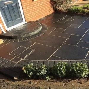 BLACK LIMESTONE 4 SIZES CALIBRATED & SAWN EDGE Patio Pack - Picture 1 of 12